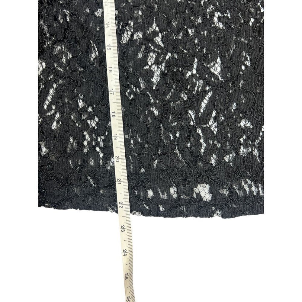 Pretty Little Thing Women's Black Lace Flare Sleeve Top - Picture 6 of 7